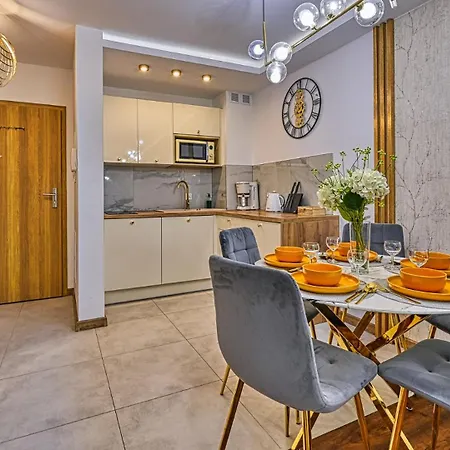 Apartment Simjes Kilinskiego 17 - Centrum, Przy Wyciagu, Blisko Szlakow Szklarska Poreba